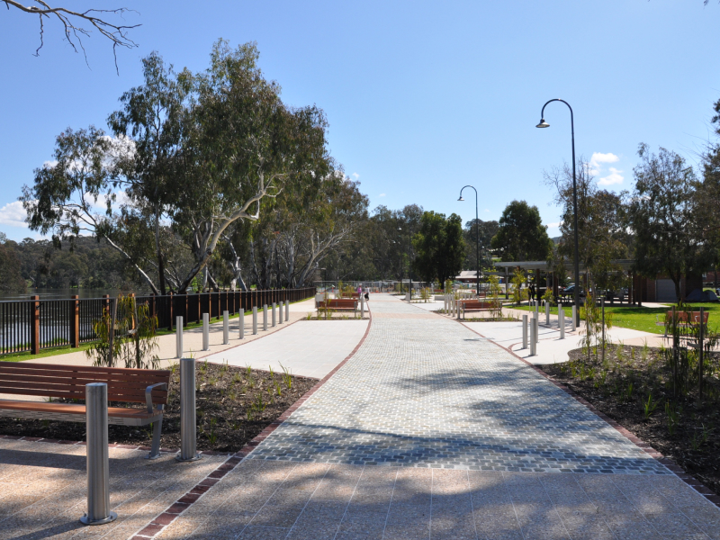 Murray River Experience - Central Albury