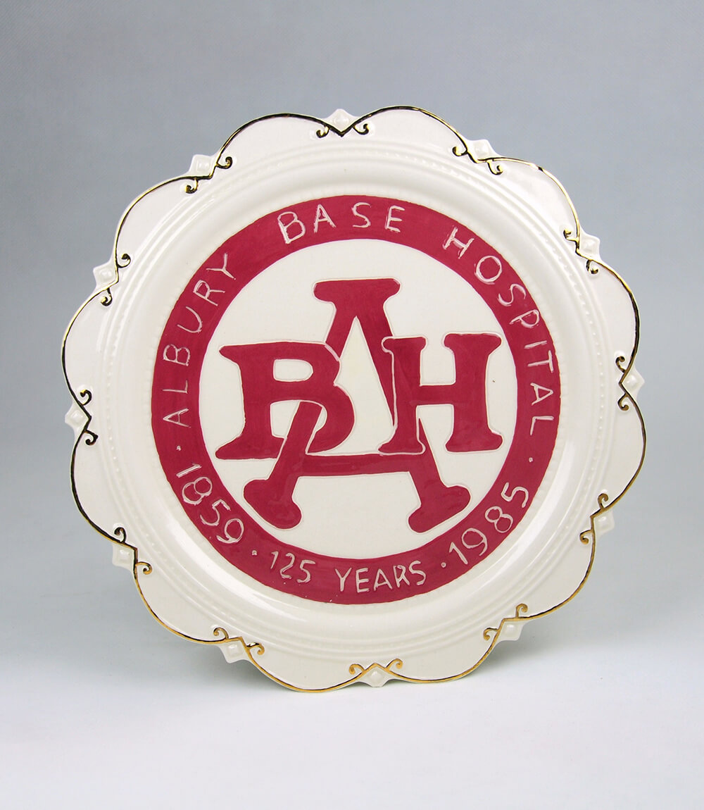 Ceramic plate made to celebrate the 125th anniversary of Albury Base Hospital, 1985. ARM 12.457