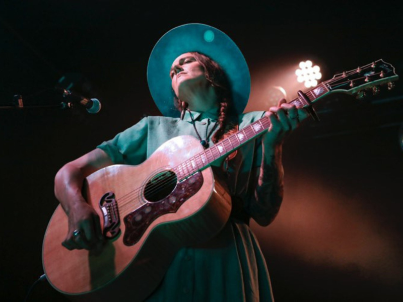 Kerryn Fields closes autumn Music in the Gardens series | AlburyCity